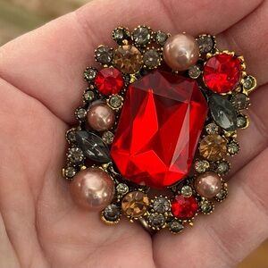 Valentines Square Ruby Red Brooch W/ Faux Pearls And Crystals Gold Tone Red